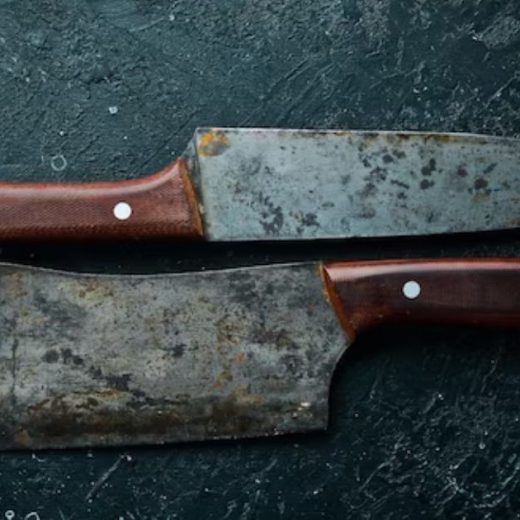 rusting kitchen knives